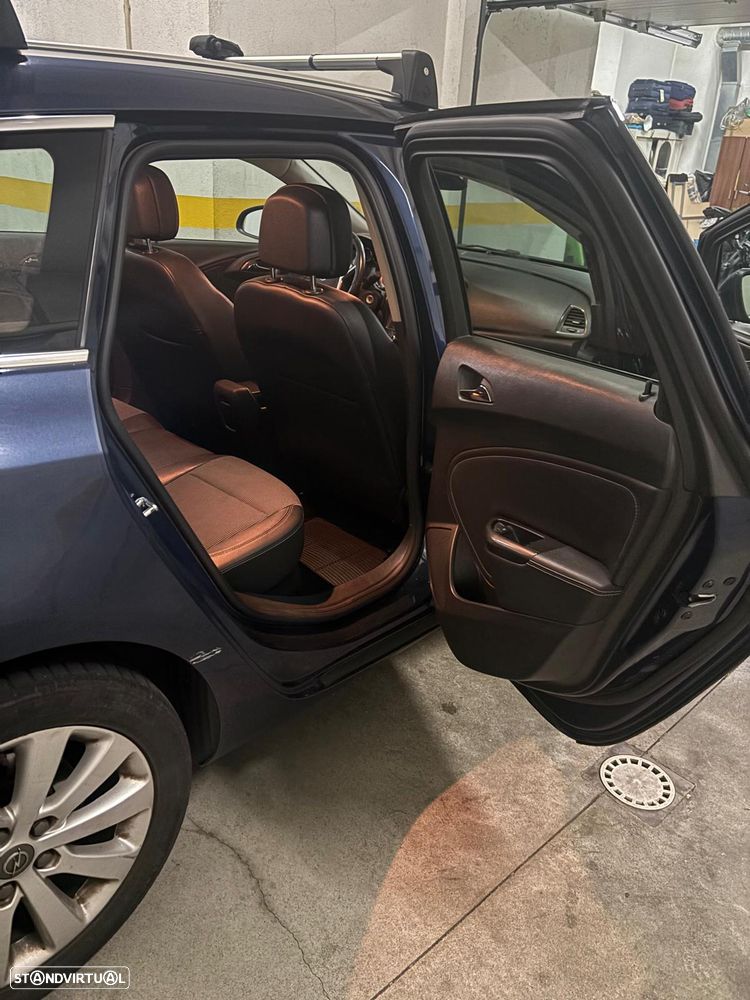 Opel Astra Sports Tourer 1.7 CDTi Cosmo - 4