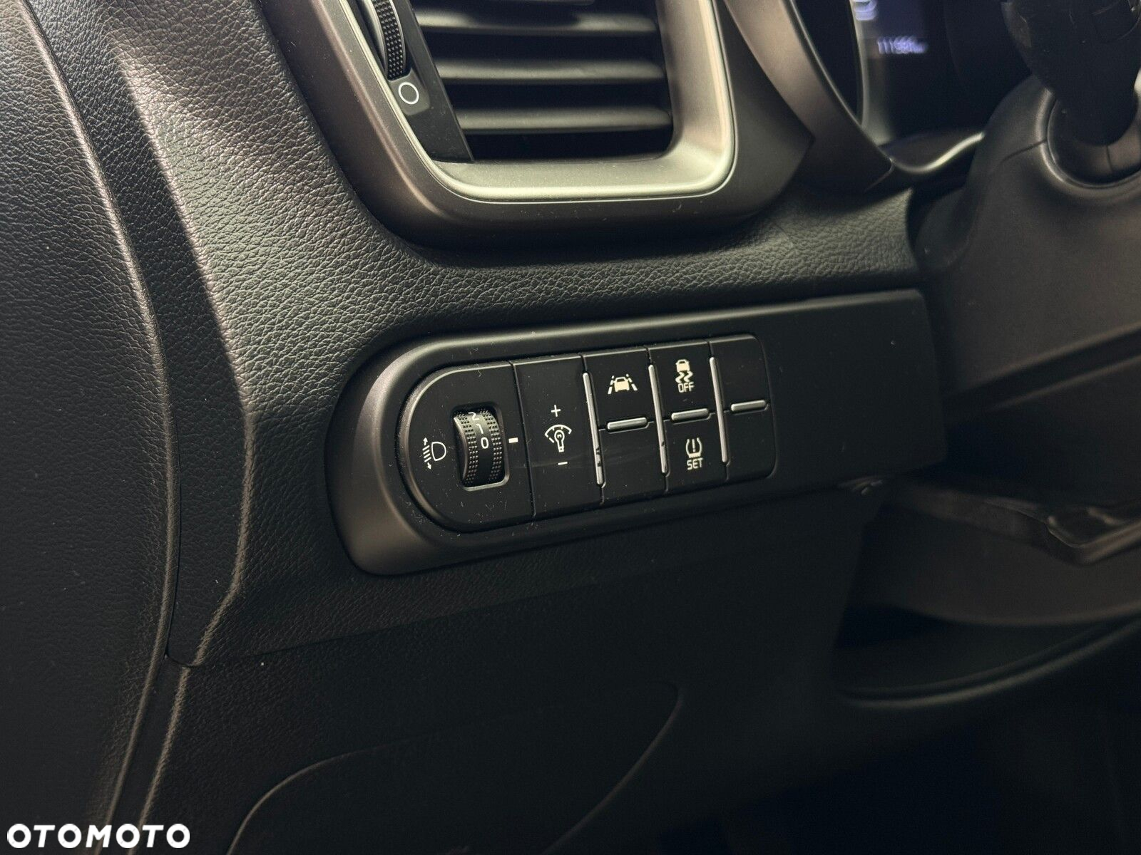 Kia Ceed - 21