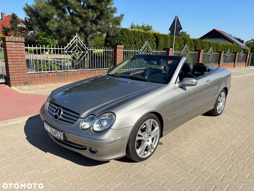 Mercedes-Benz CLK - 2