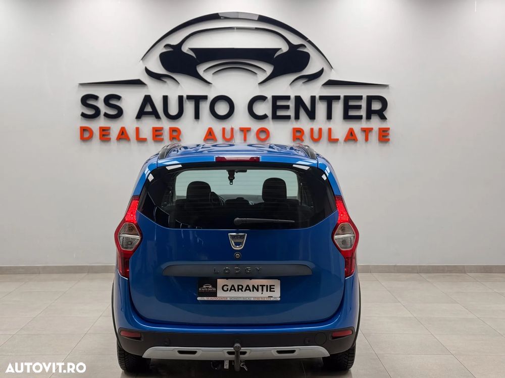 Dacia Lodgy TCe 115 Stepway - 12