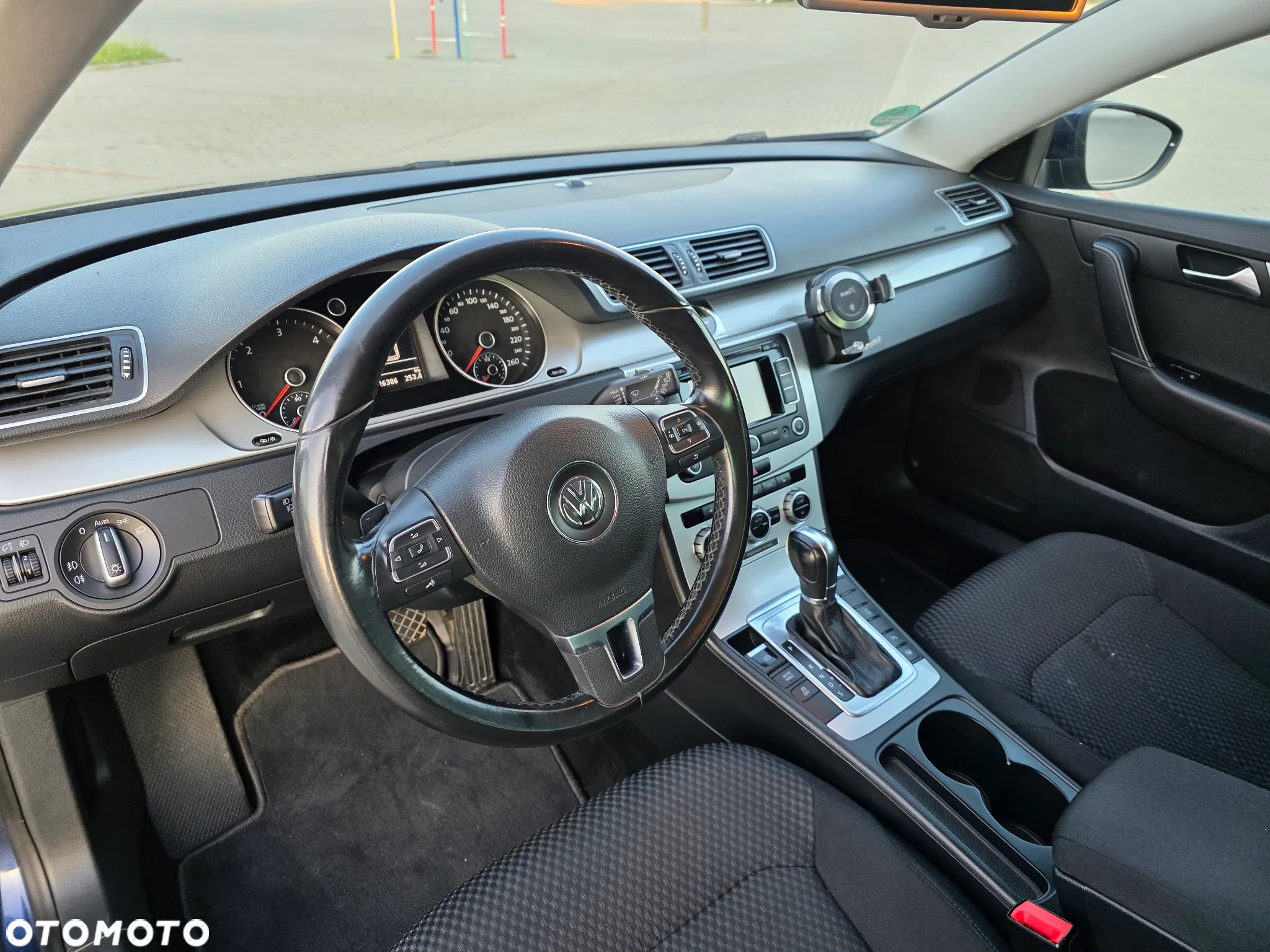 Volkswagen Passat 2.0 TDI Highline DSG - 17
