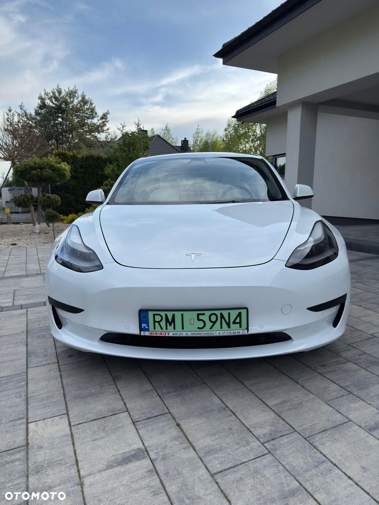 Tesla Model 3 - 20