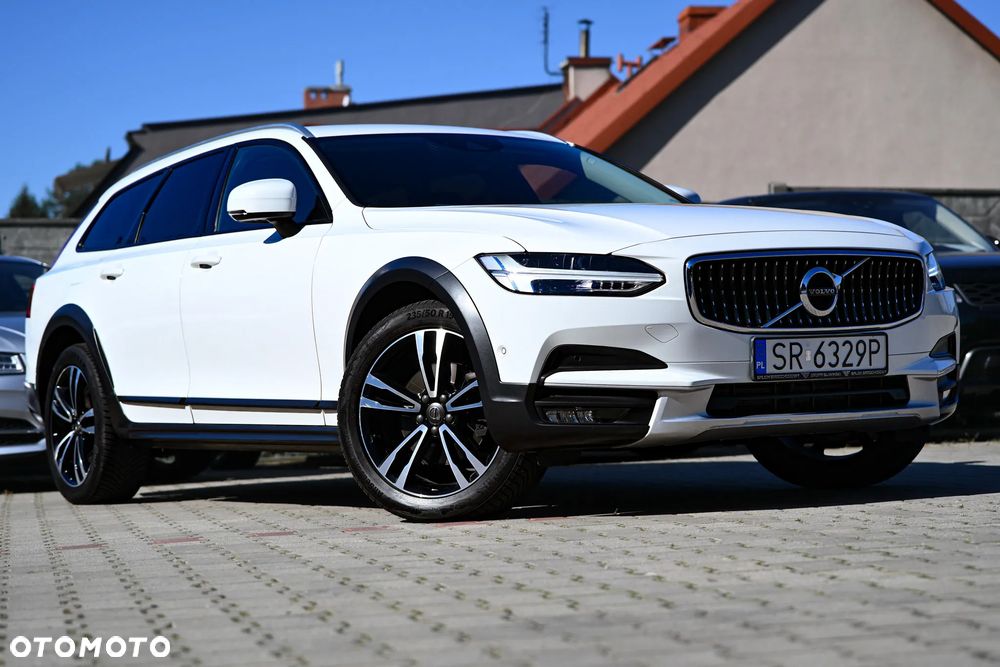 Volvo V90 Cross Country D4 AWD Pro - 41