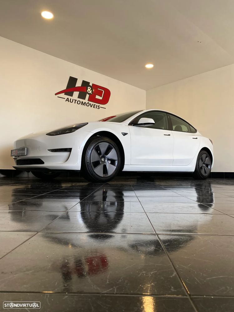 Tesla Model 3 Long Range Tração Traseira - 24