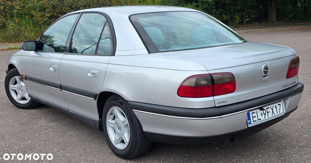 Opel Omega - 12