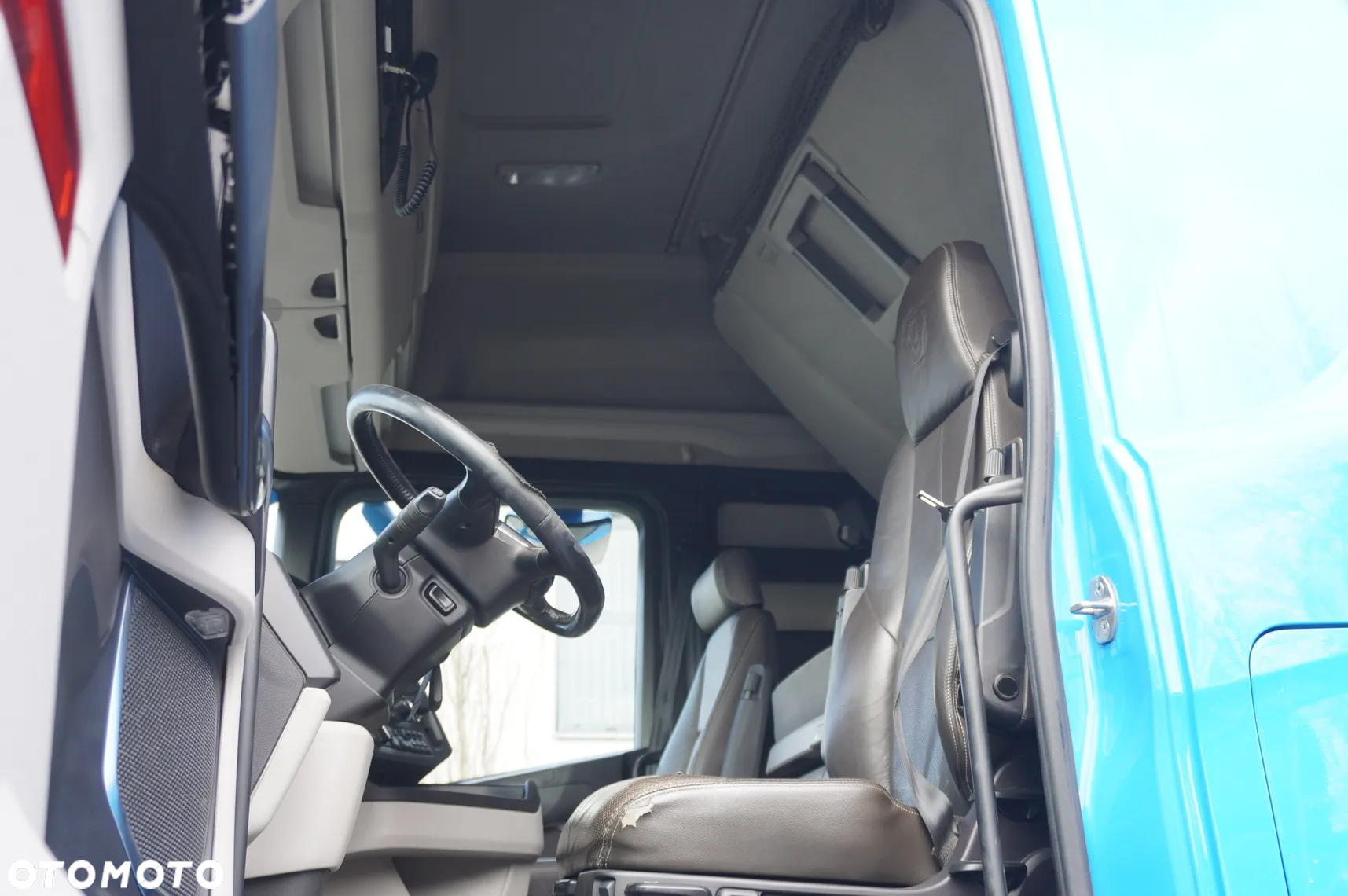 Scania R650 V8 / 650 KM / Rama 8,8 m / 4. oś skrętna - 16