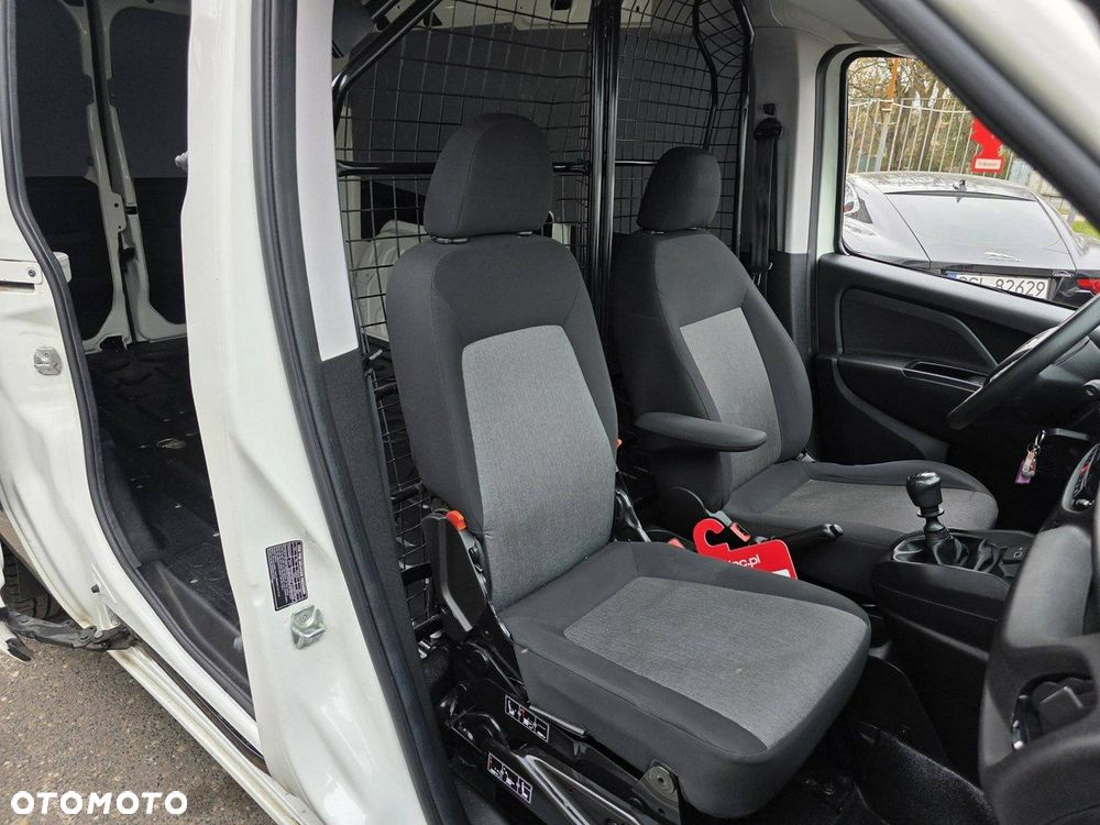 Fiat Doblo - 25
