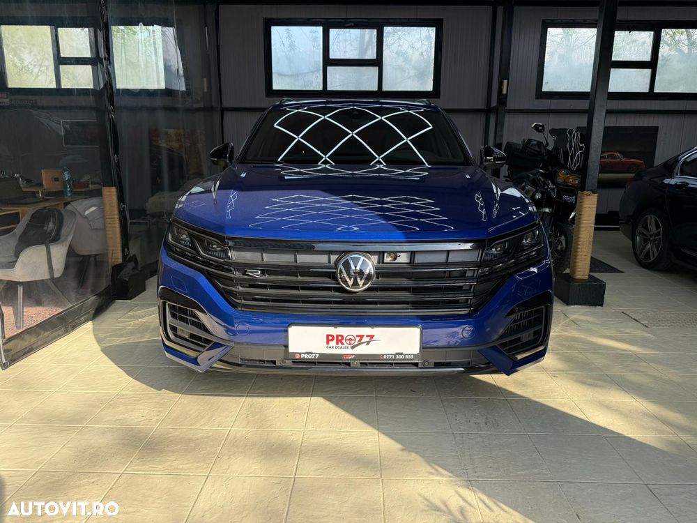 Volkswagen Touareg - 2