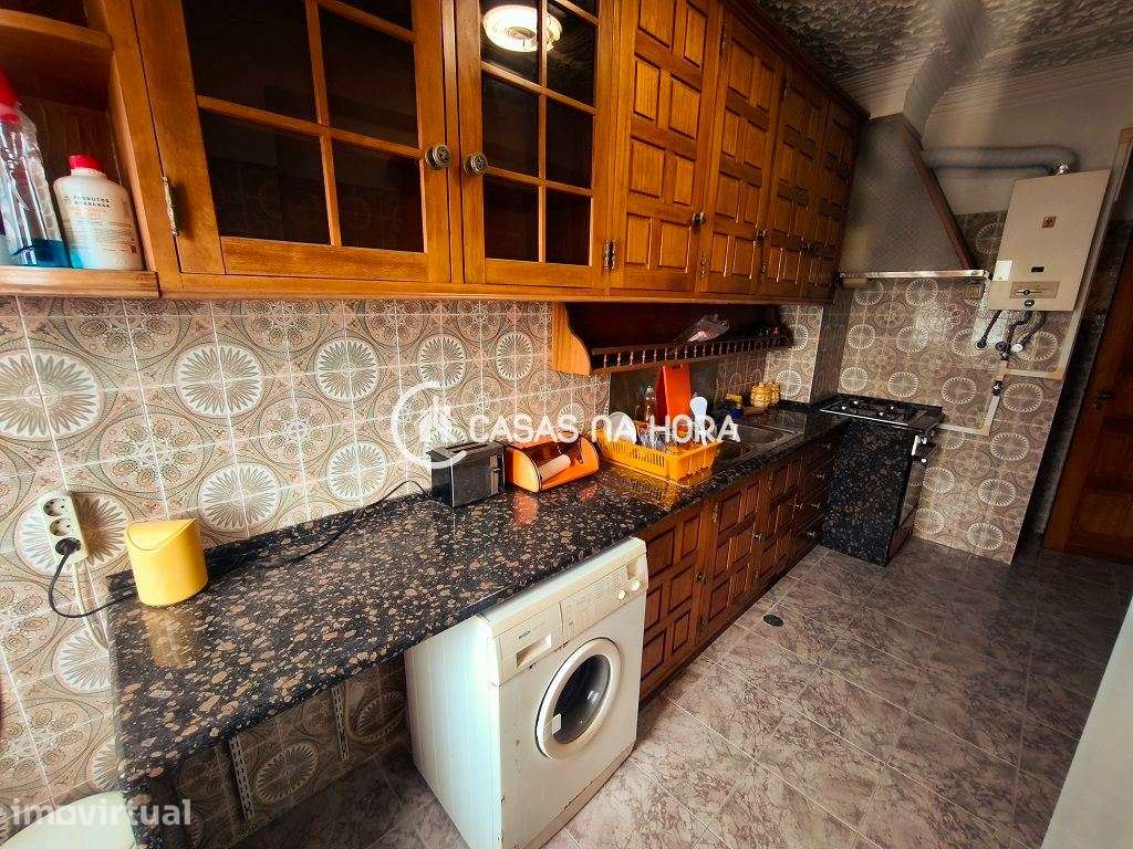 Apartamento T3 c/ Garagem  Junto Estação de Comboios Monte Abraão /... - Grande imagem: 2/30