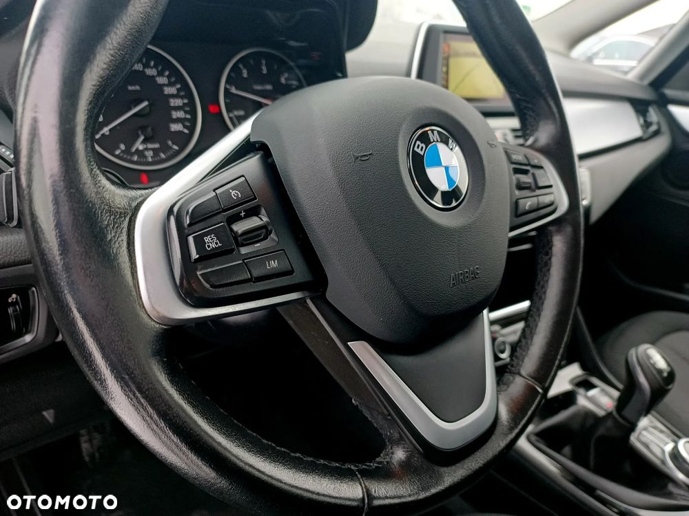 BMW Seria 2 218d GT M Sport - 11