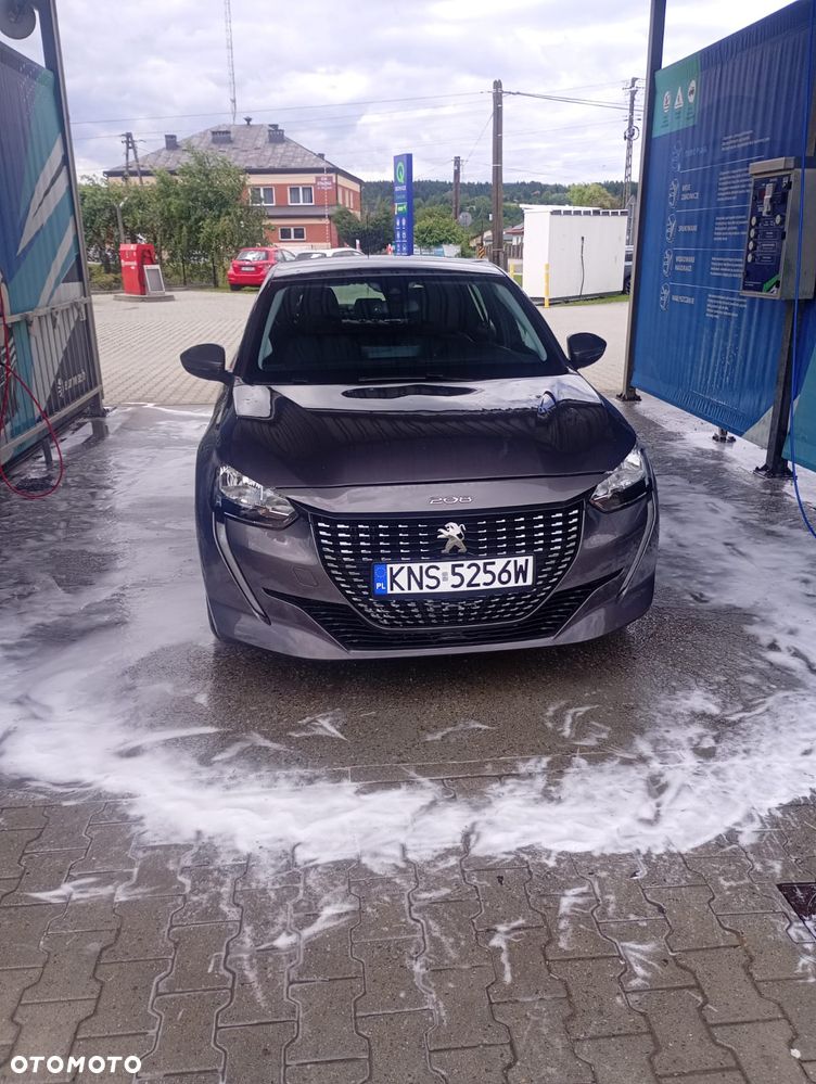 Peugeot 208 - 3