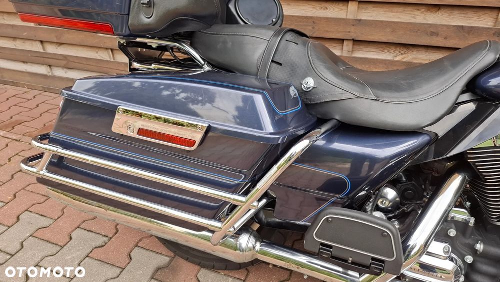 Harley-Davidson Touring Electra Glide - 17