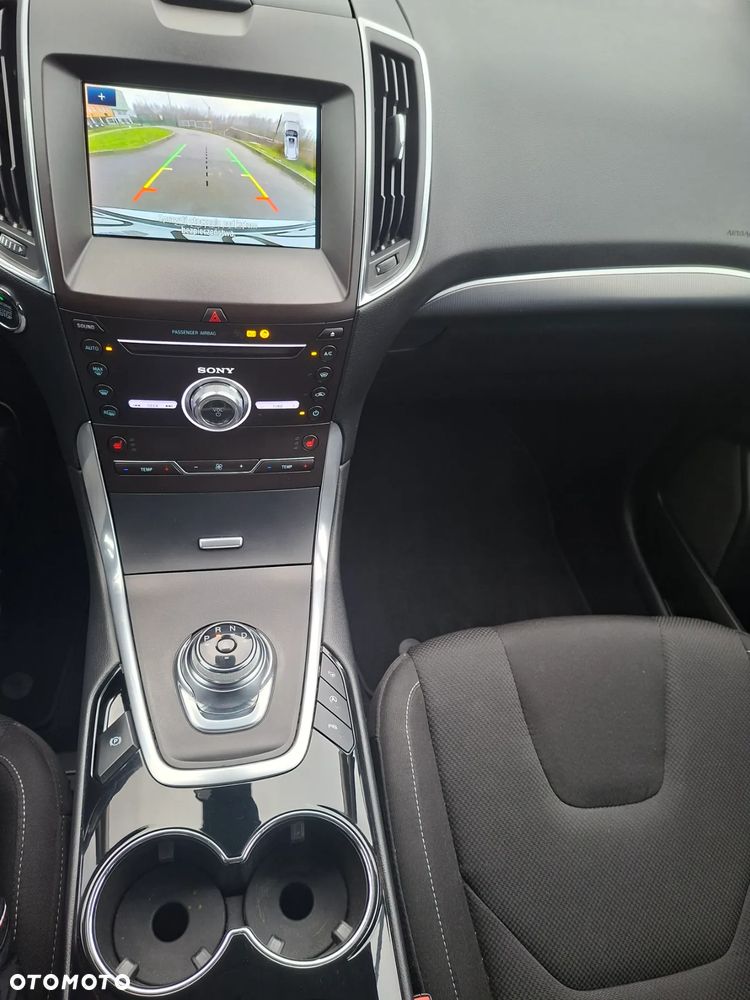 Ford S-Max 2.0 EcoBlue Titanium - 20