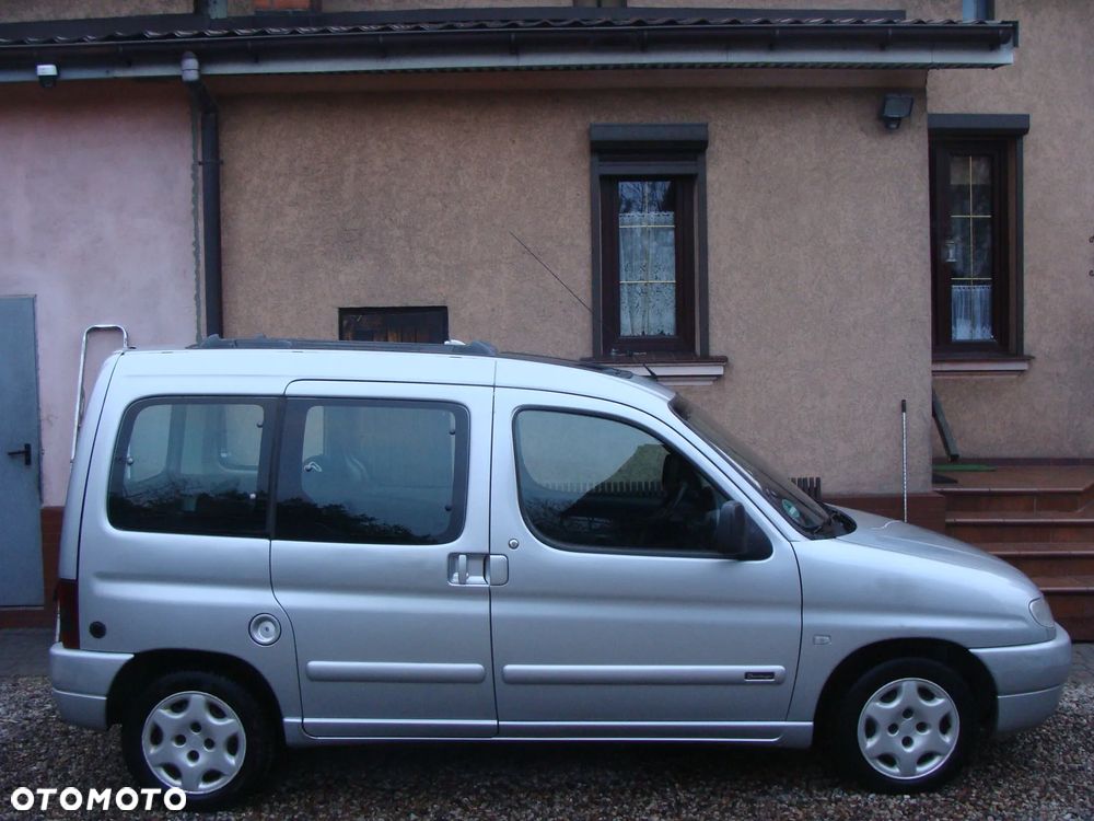 Citroën Berlingo Multispace 1.4i Plus Top-Edition - 4
