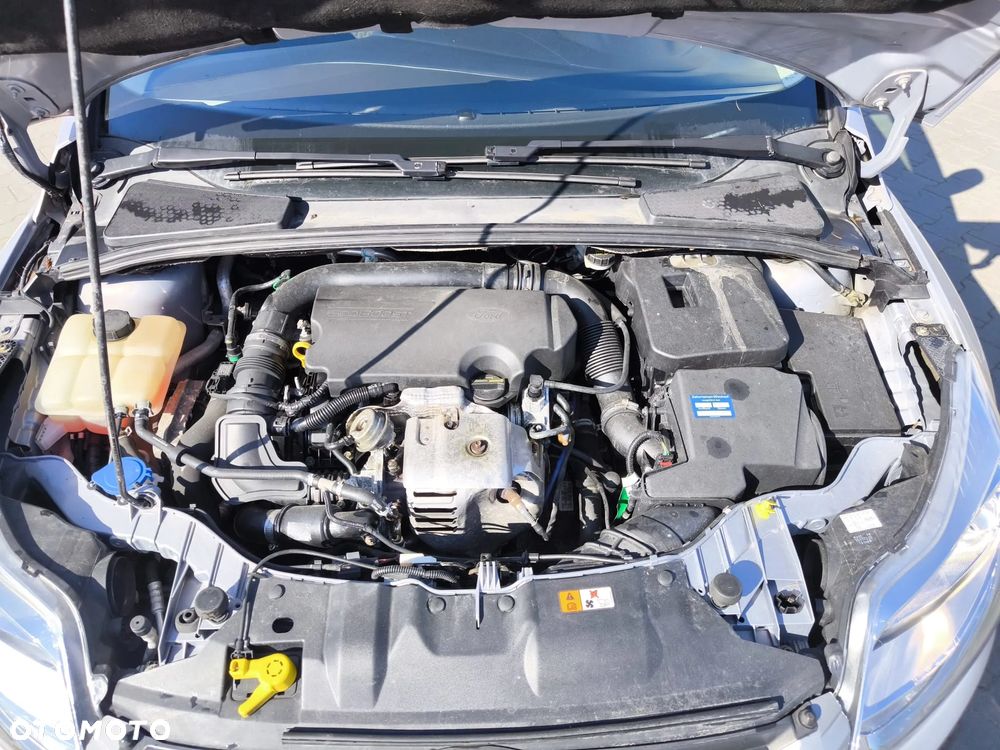Ford Focus 1.0 EcoBoost Edition - 26