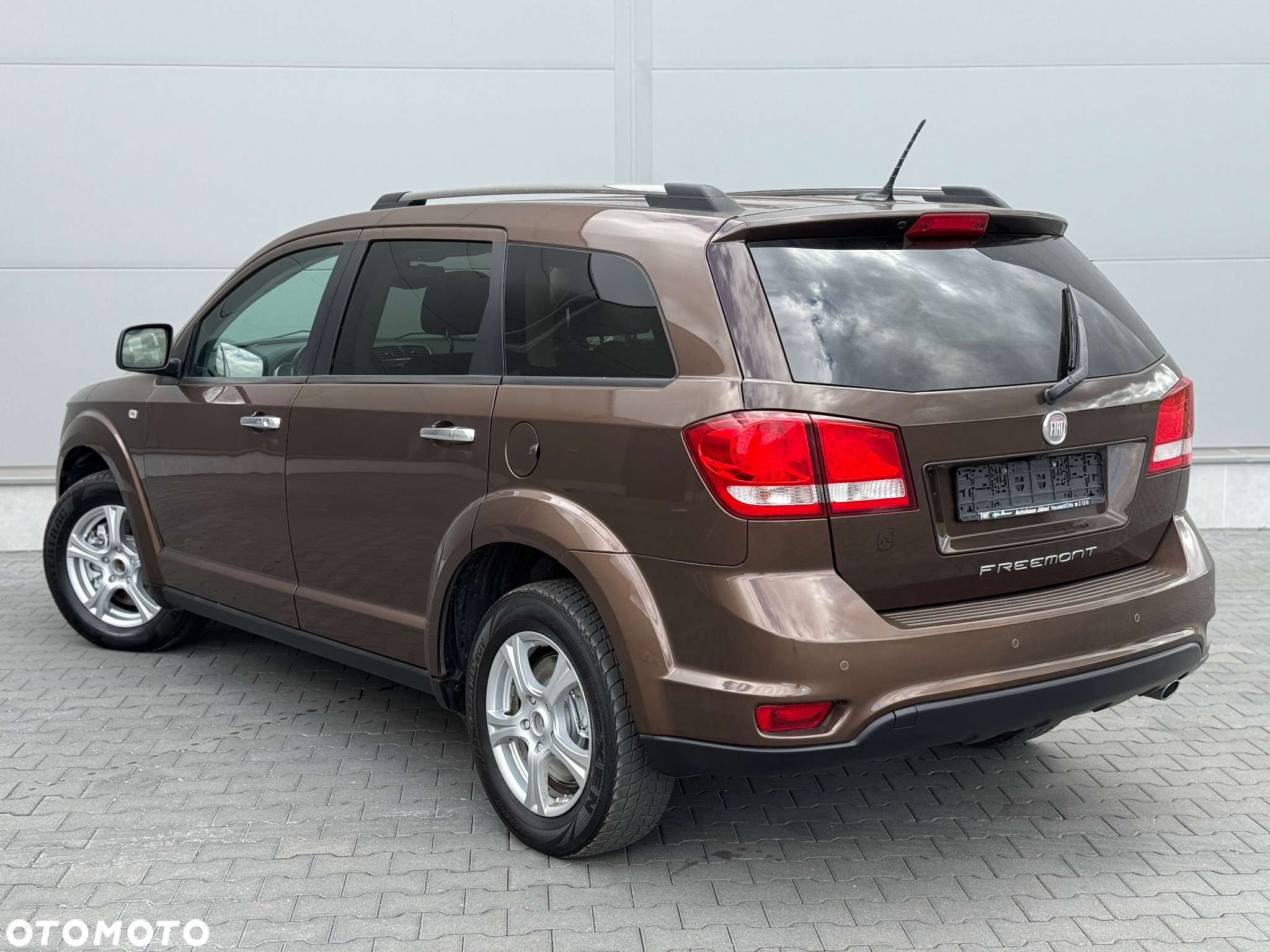 Fiat Freemont 2.0 Multijet Lounge - 5