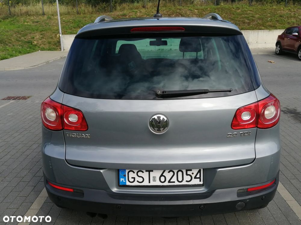 Volkswagen Tiguan - 6