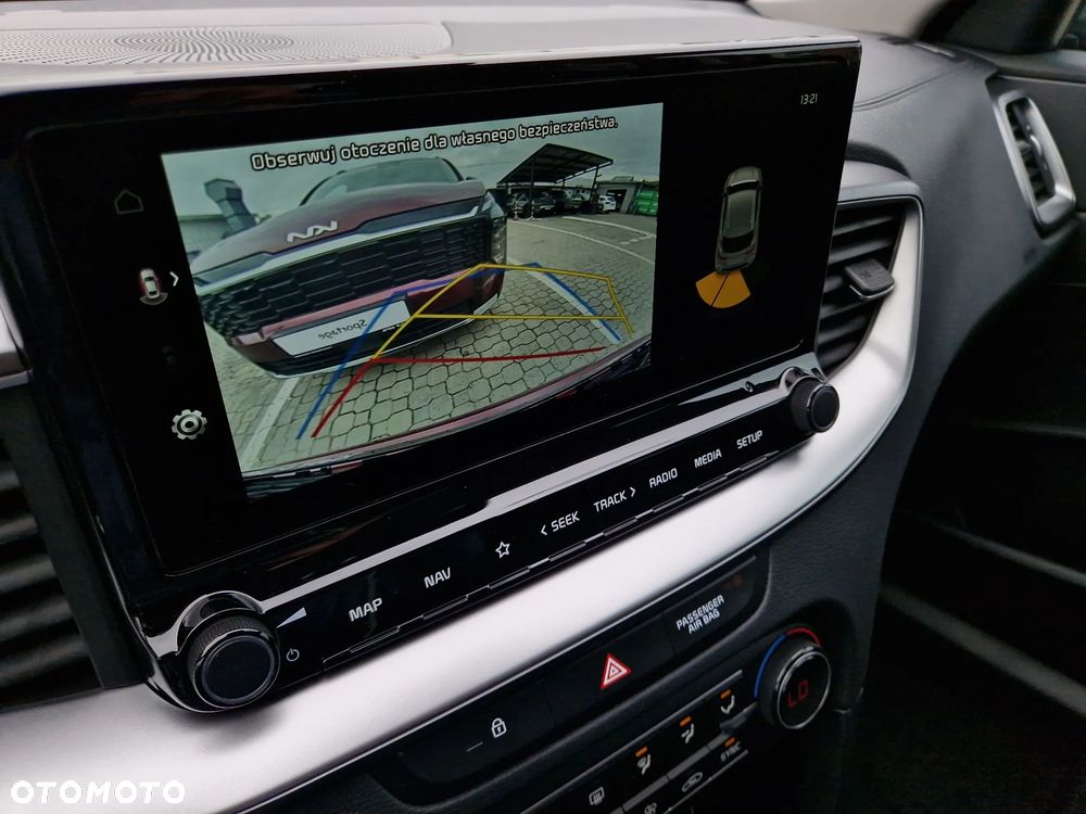 Kia XCeed 1.5 T-GDI M DCT - 14