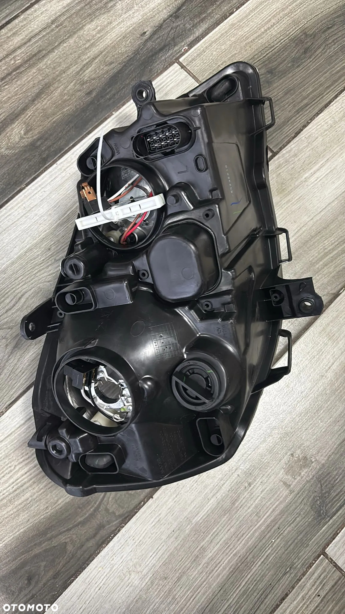 przednia lewa lampa Vw Polo 9N 6Q1941007AR EUROPA      (137/1)   (154/1) - 7