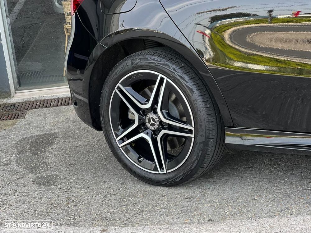 Mercedes-Benz A 250 e AMG Line - 6