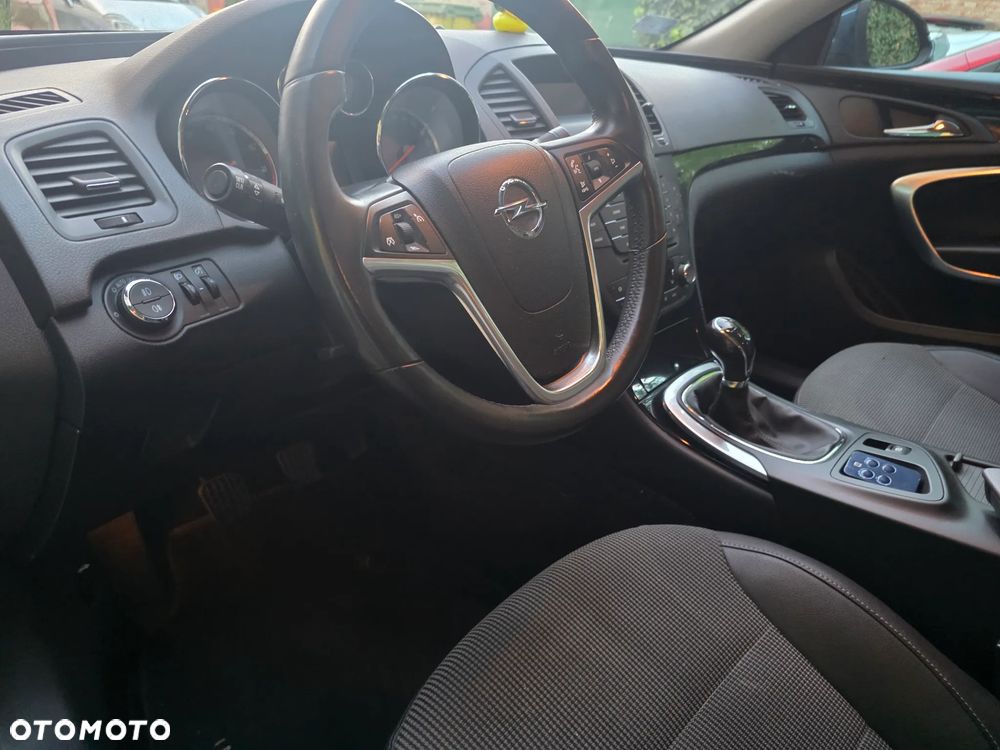 Opel Insignia 2.0 T Sport 4x4 - 14
