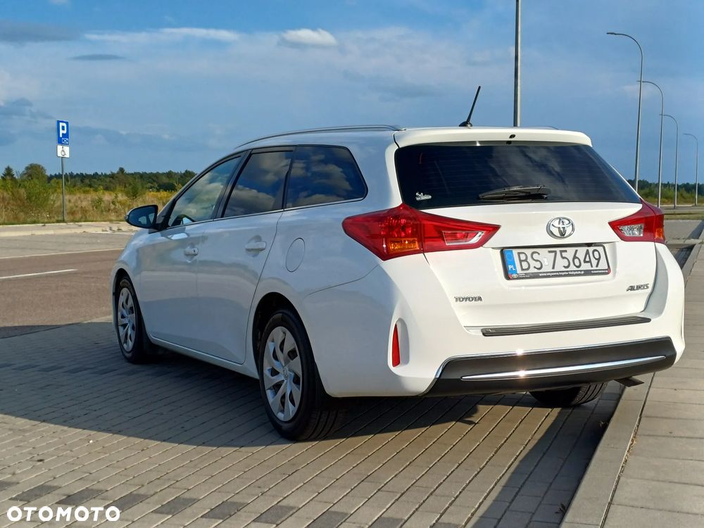 Toyota Auris 1.4 D-4D Comfort - 6