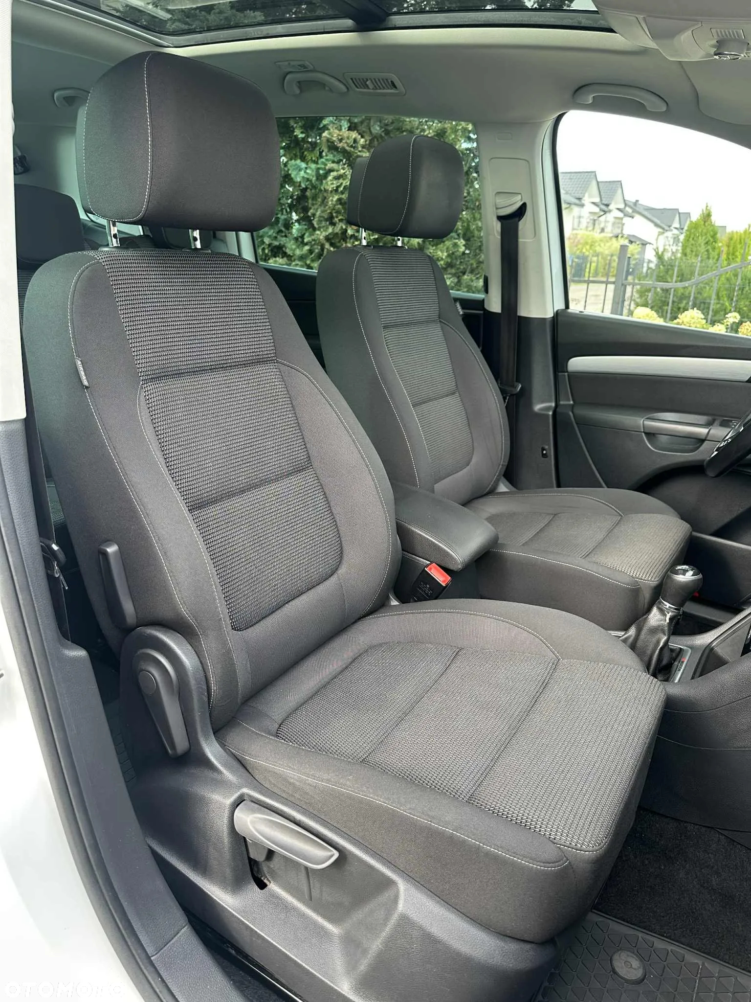 Volkswagen Sharan 2.0 TDI 4MOTION (BlueMotion Technology) Highline - 38