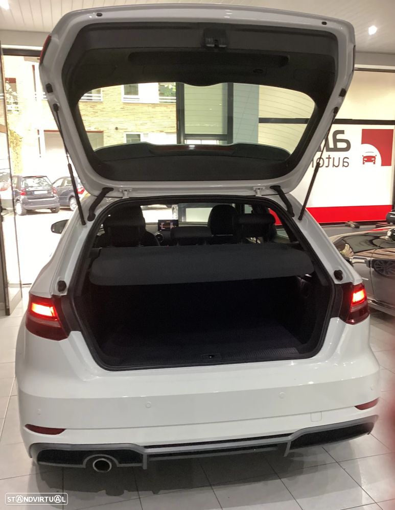 Audi A3 1.6 TDI S-line S tronic - 26