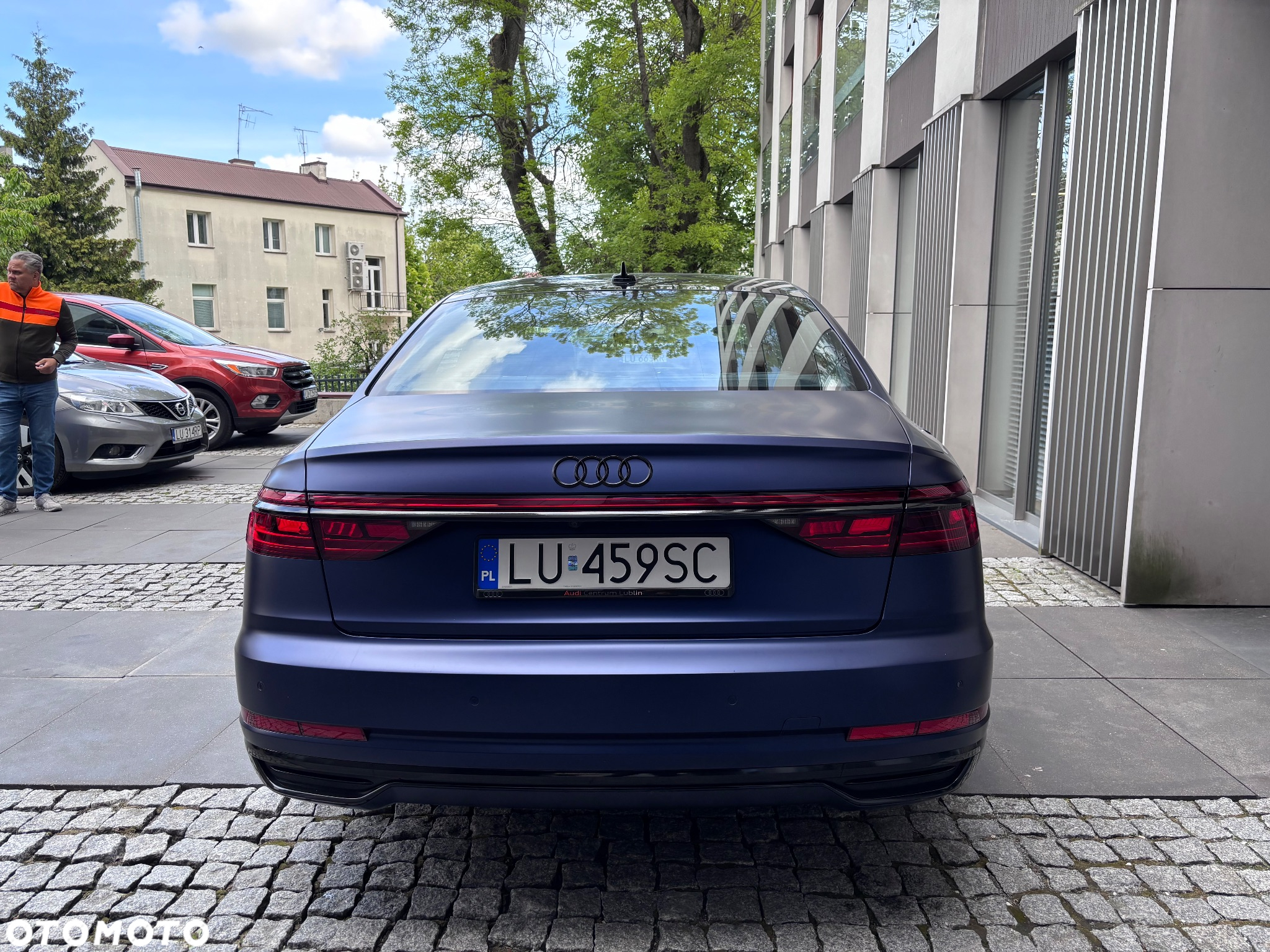 Audi A8 - 6