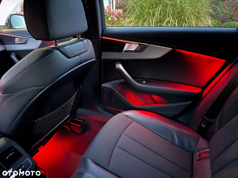 Audi A4 Avant 40 TFSI S tronic S line - 28