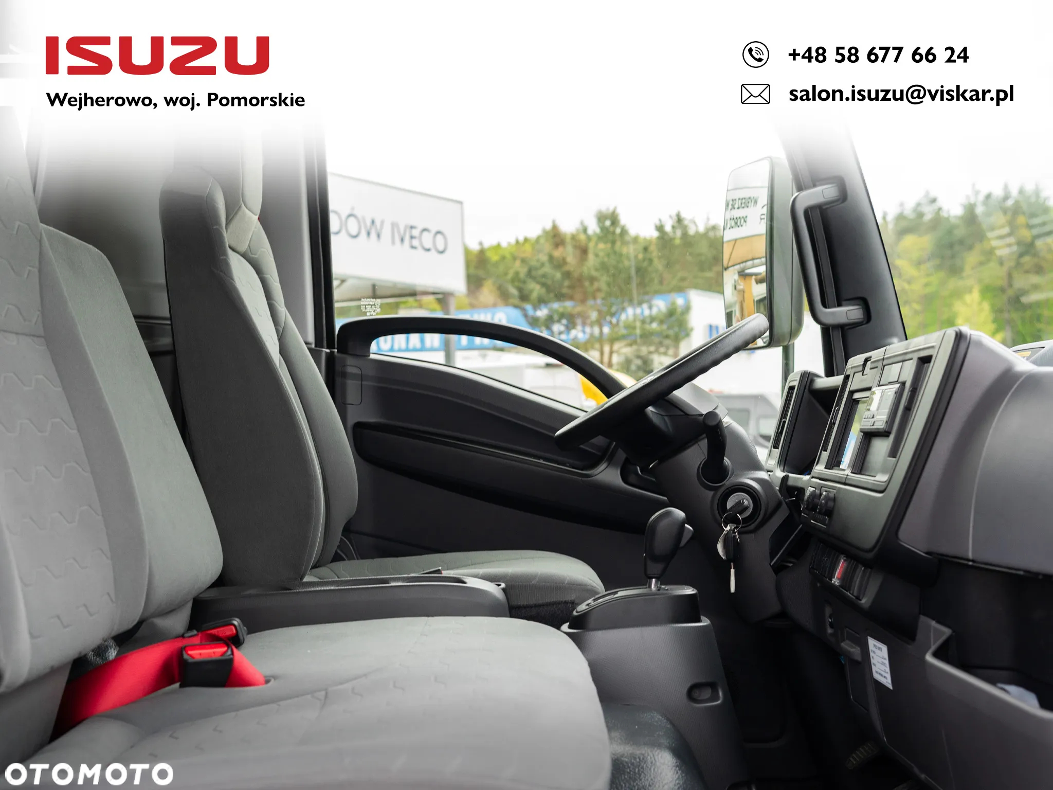 Isuzu M30 Serie Blue automat - 28