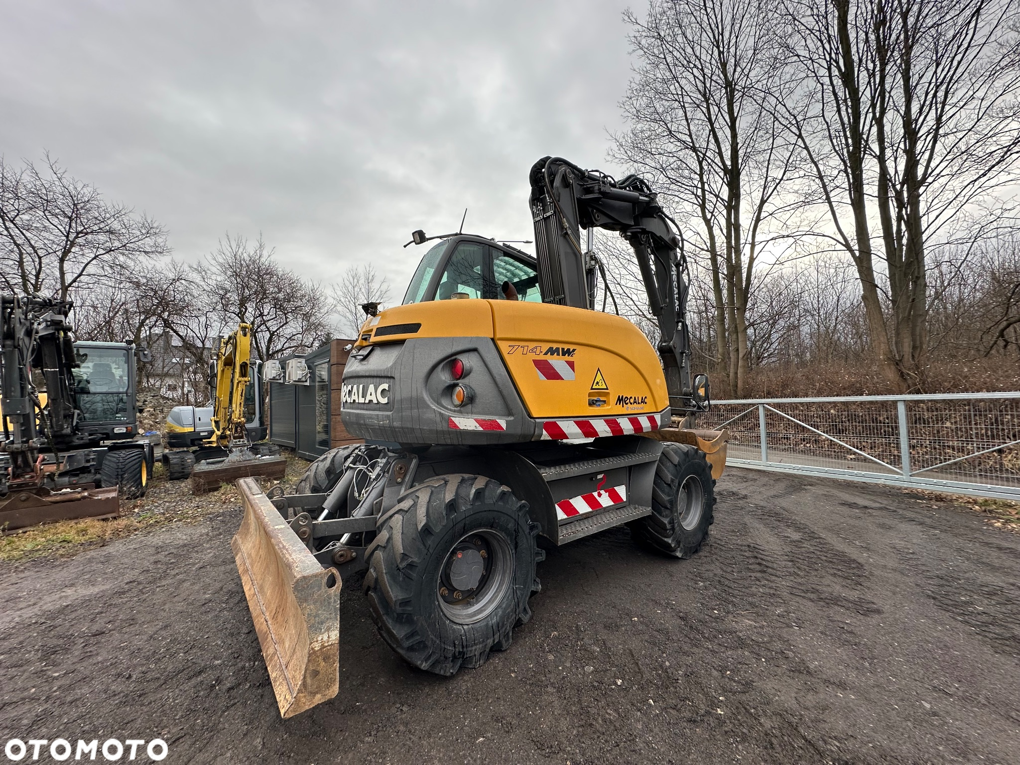 Mecalac 714 - 3