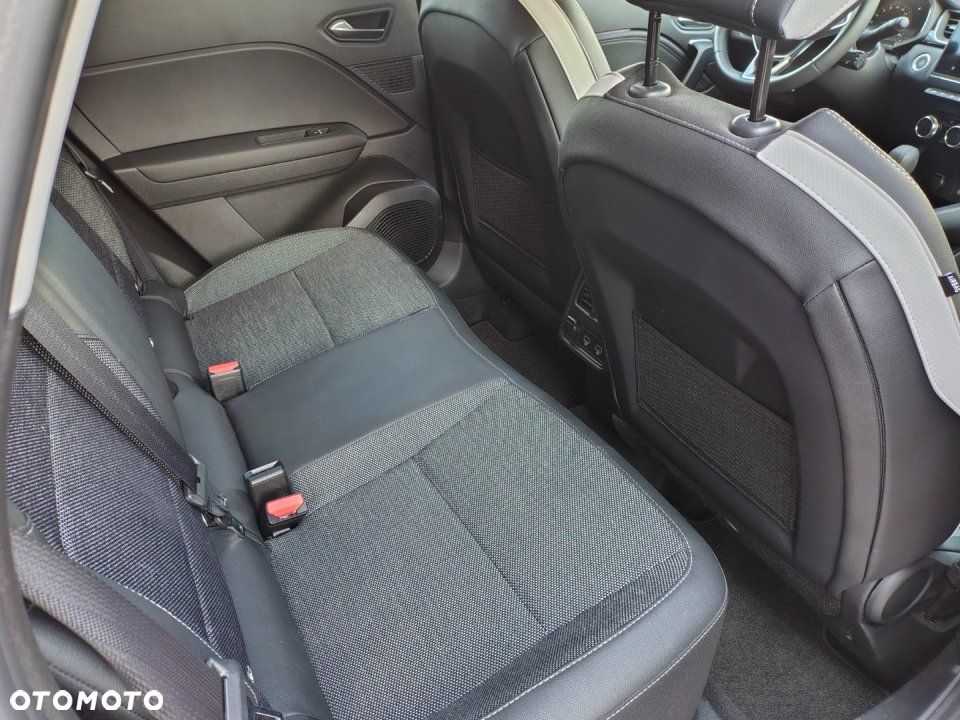 Mitsubishi ASX - 6