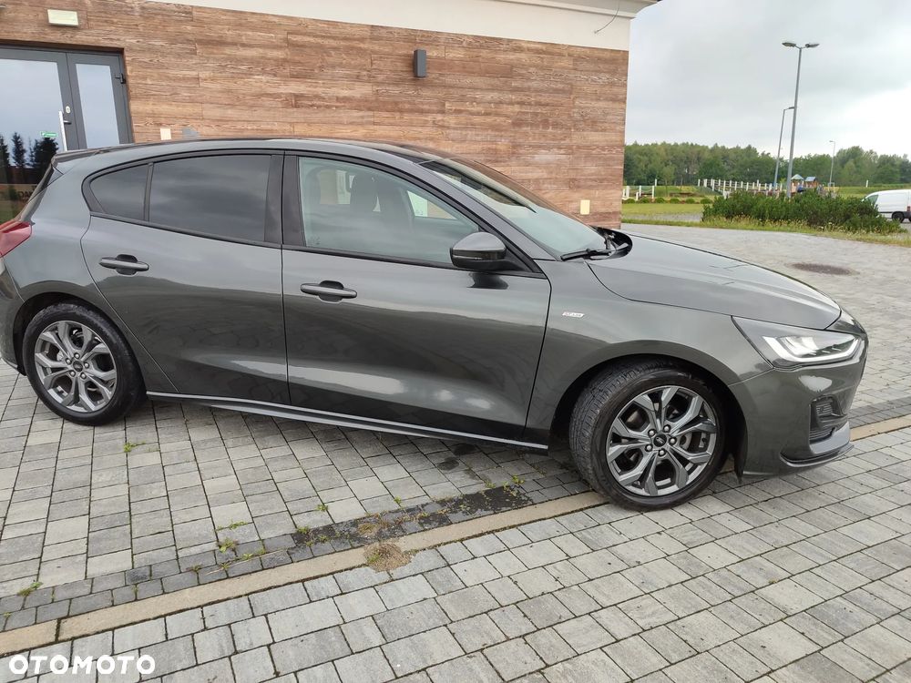 Ford Focus 1.0 EcoBoost Hybrid ST-LINE - 8