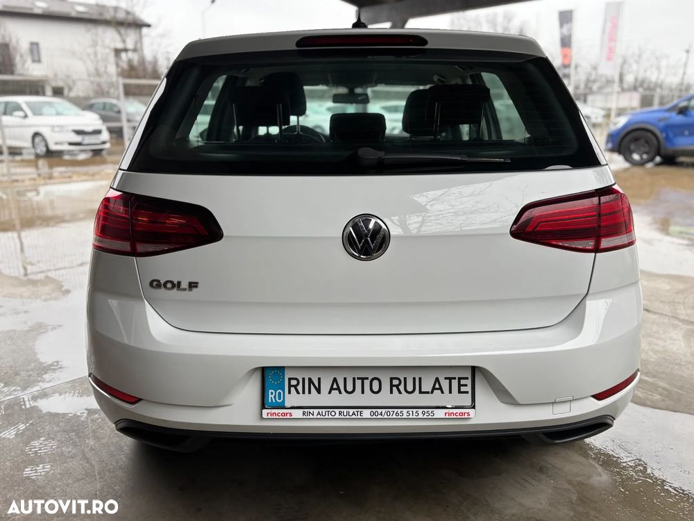 Volkswagen Golf 1.0 TSI Comfortline - 8