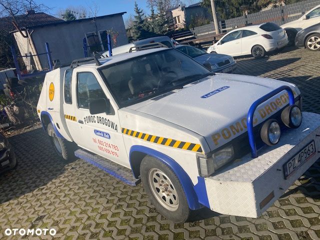 Nissan King Cab - 3