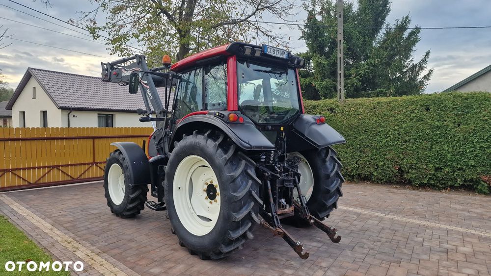 Valtra N82 HiTech 2013, 4.4 litra SISU, 4cyl TURBO 90 KONI - 21