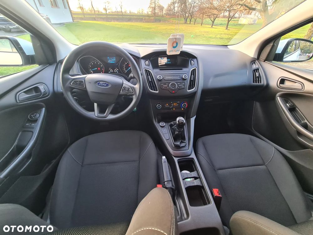 Ford Focus - 15