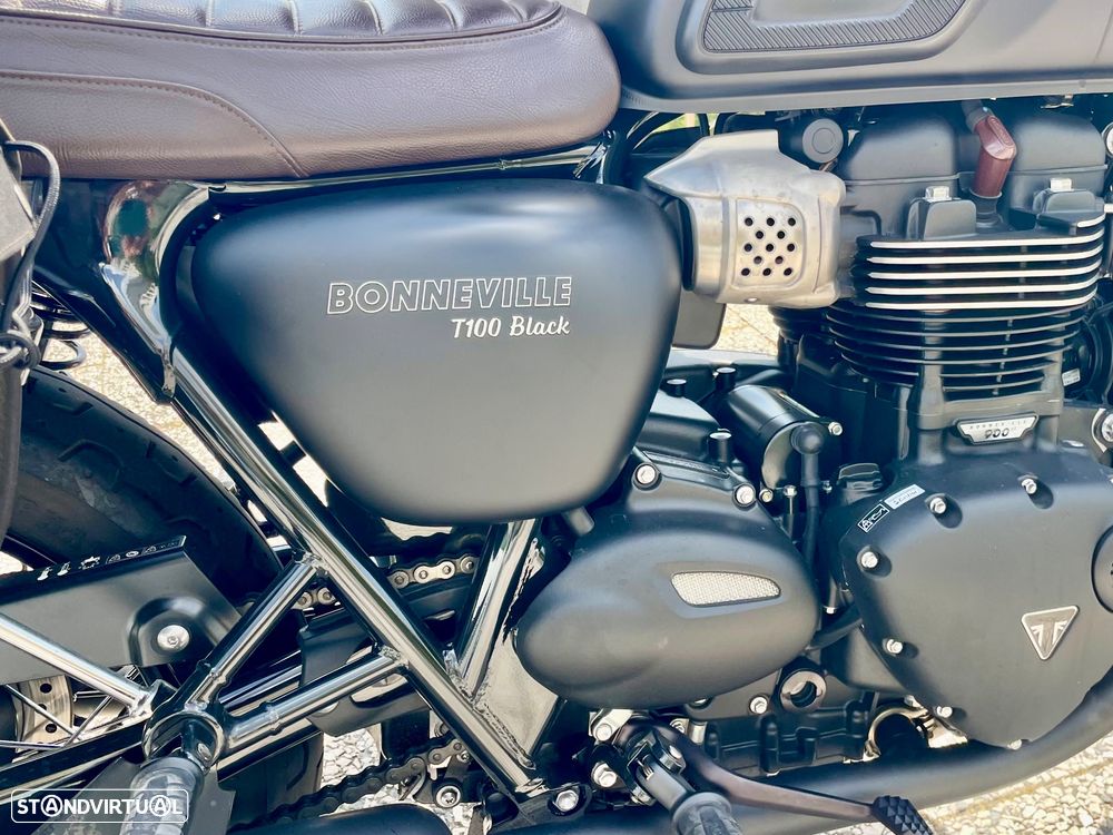 Triumph Bonneville T100 Black - 15