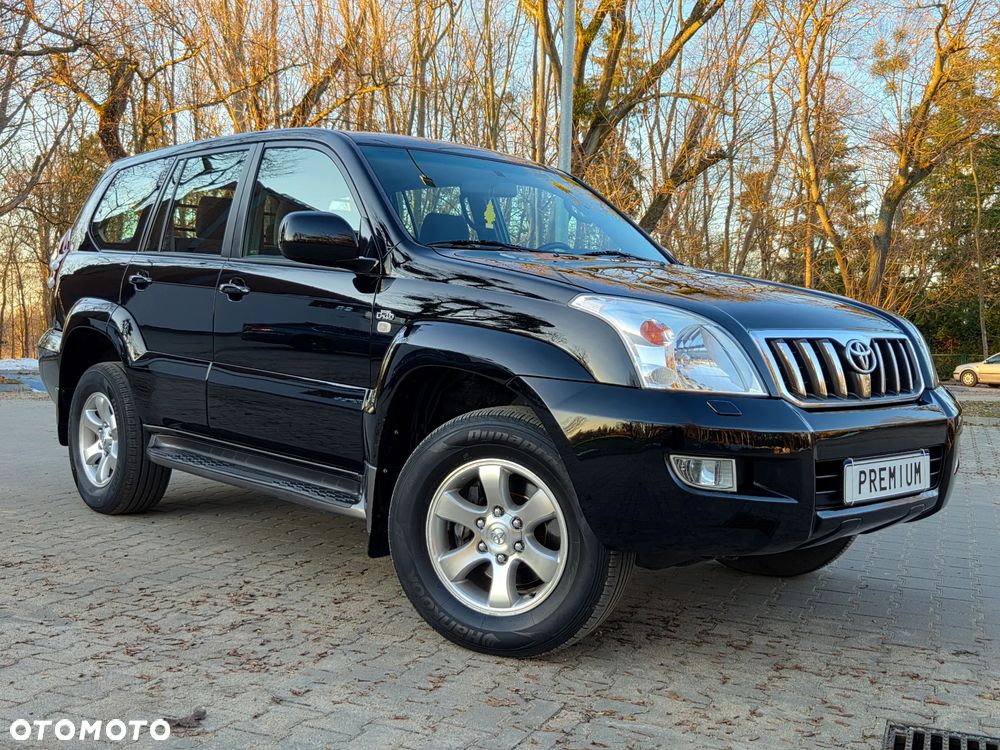 Toyota Land Cruiser - 1