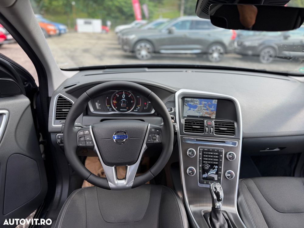 Volvo XC 60 D4 Geartronic Summum - 6