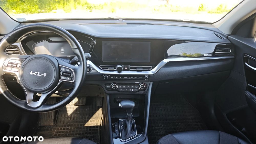 Kia Niro 1.6 GDI Hybrid Business Line - 16