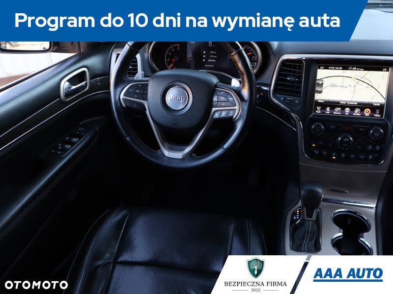 Jeep Grand Cherokee - 8
