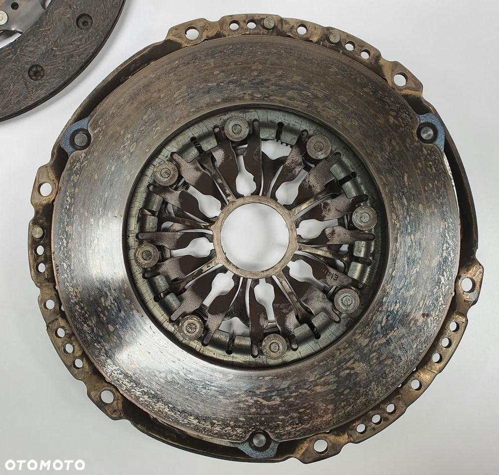 SPRZĘGŁO KOMPLETNE DWUMASA RENAULT ESPACE IV 2.0 DCI 8200432503 8200491935 - 2