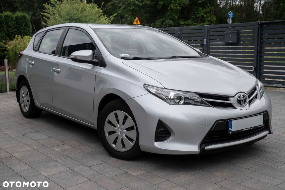 Toyota Auris 1.4 D-4D Active - 1