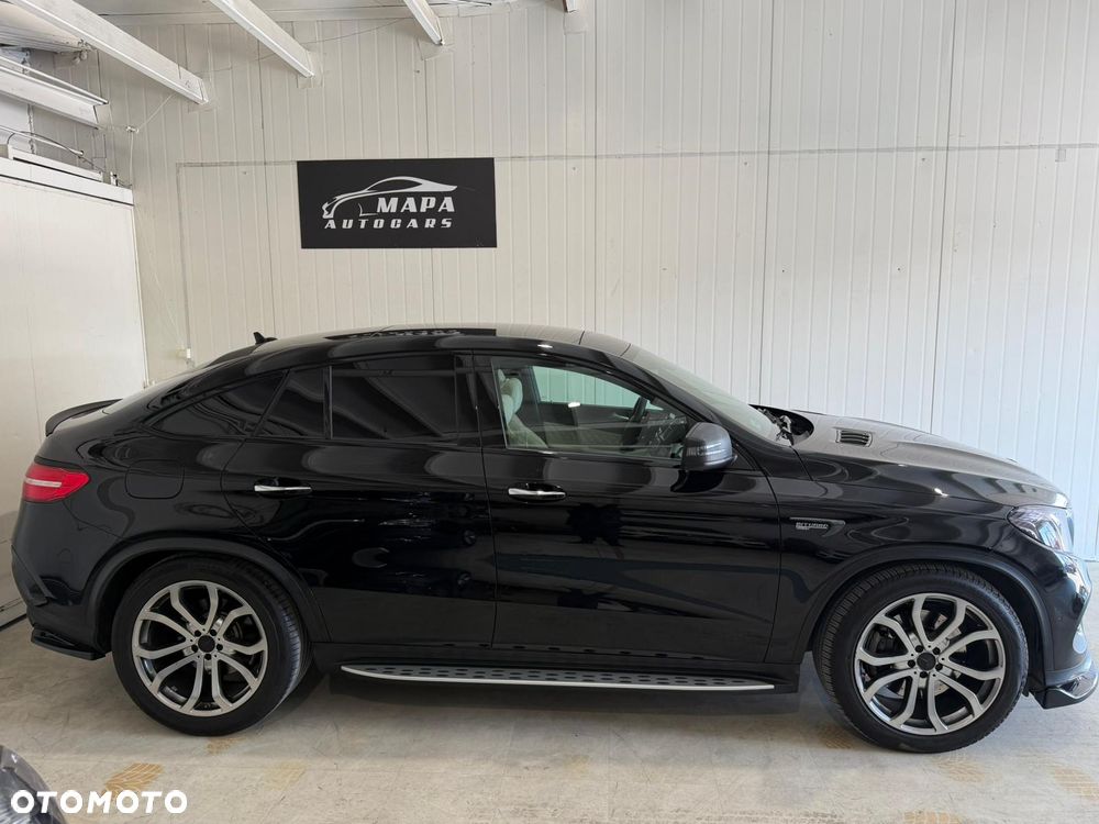 Mercedes-Benz GLE - 19