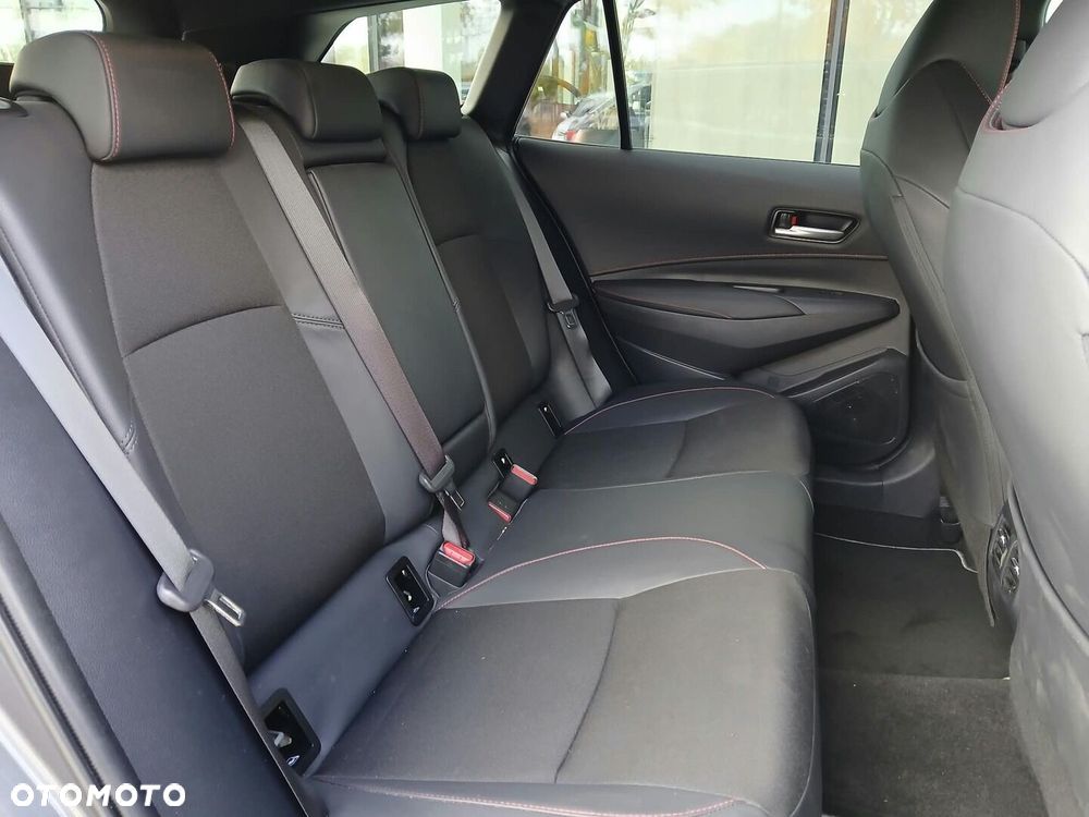 Toyota Corolla - 26
