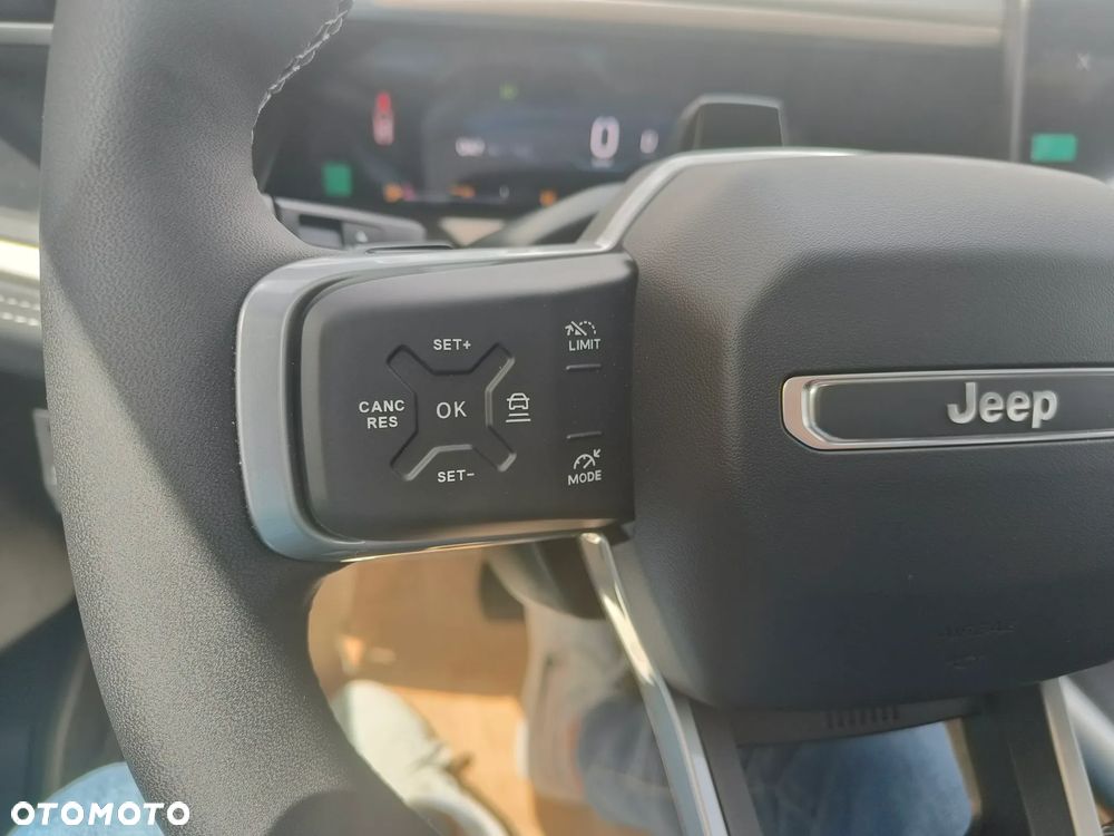 Jeep Compass 1.2 T3 mHEV First Edition FWD DCT - 16