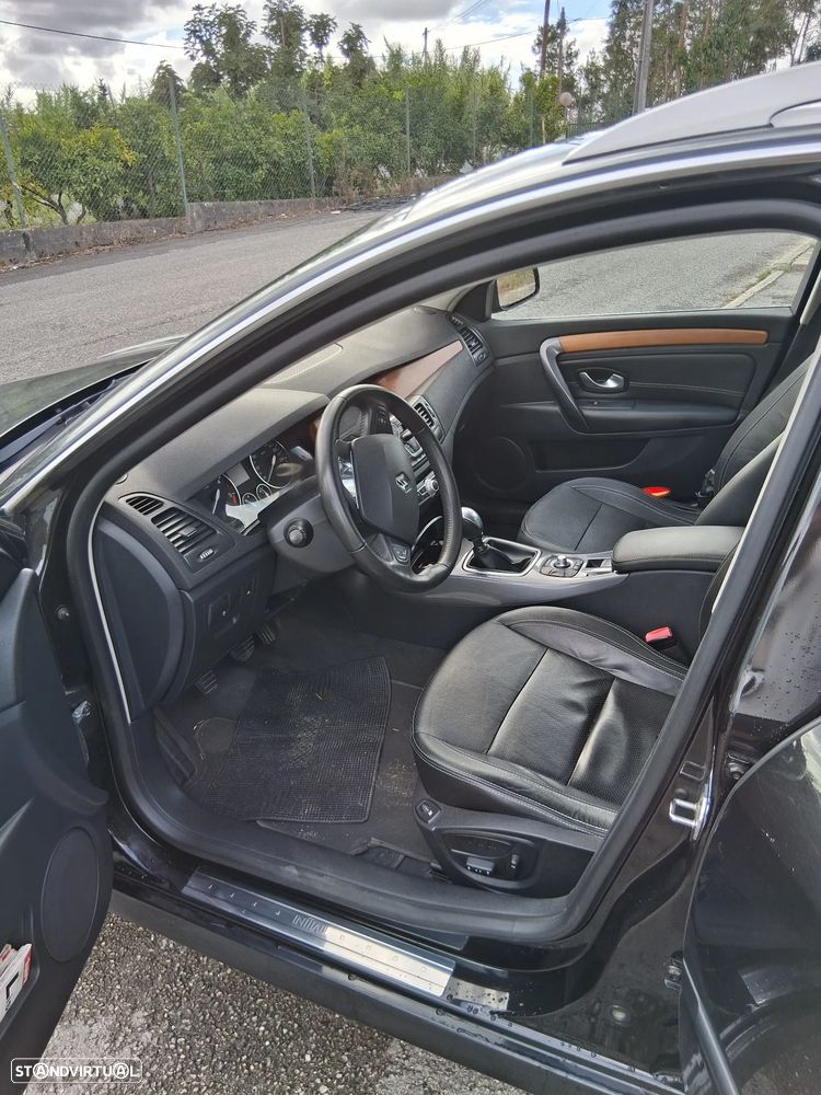 Renault Laguna Break 2.0 dCi Initiale - 8