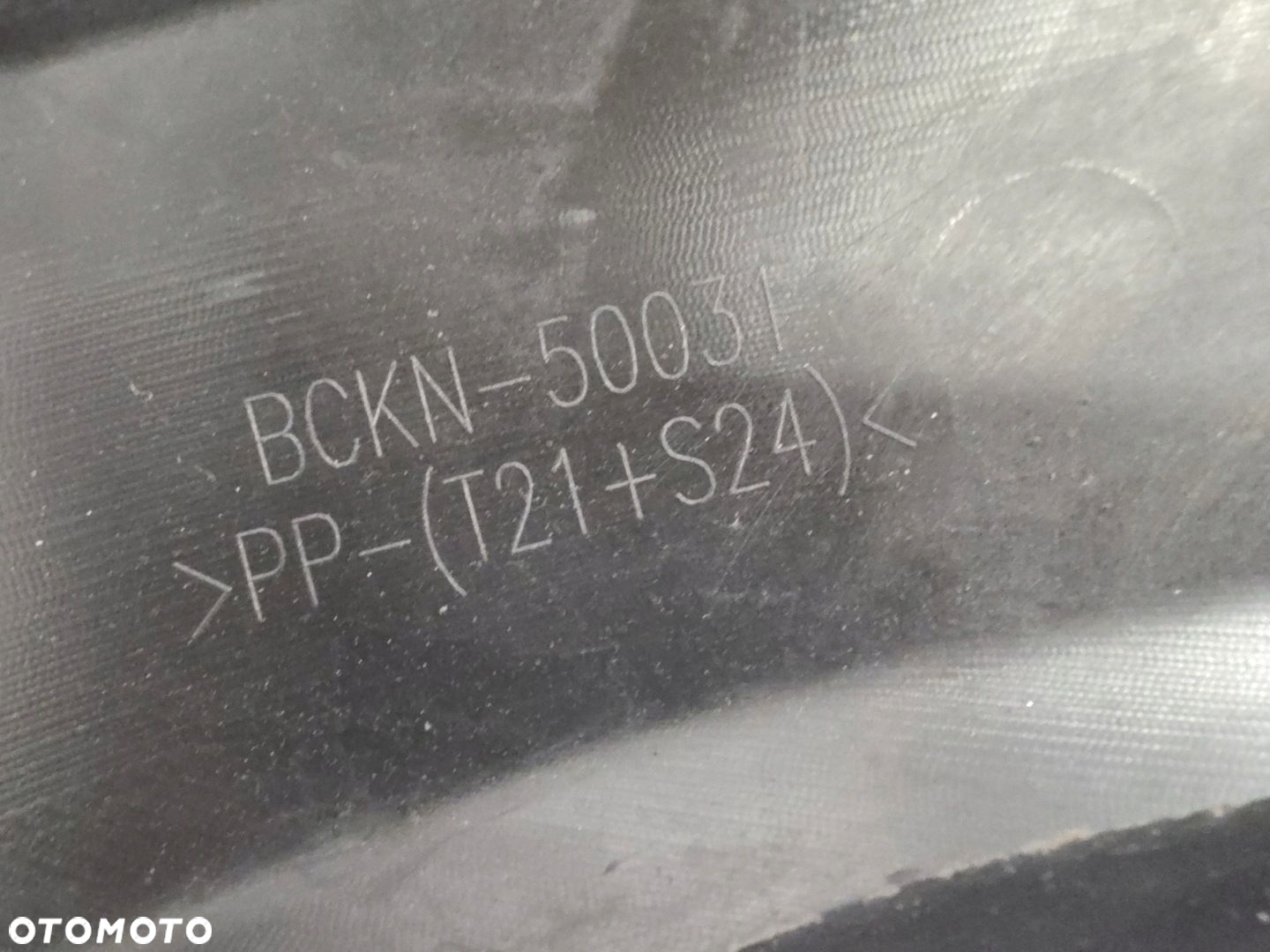 ZDERZAK PRZÓD PRZEDNI MAZDA 3 BP HB HATCHBACK BCKN-50031 19 - - 7